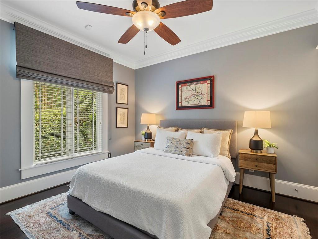 1910 Windemere Drive NE