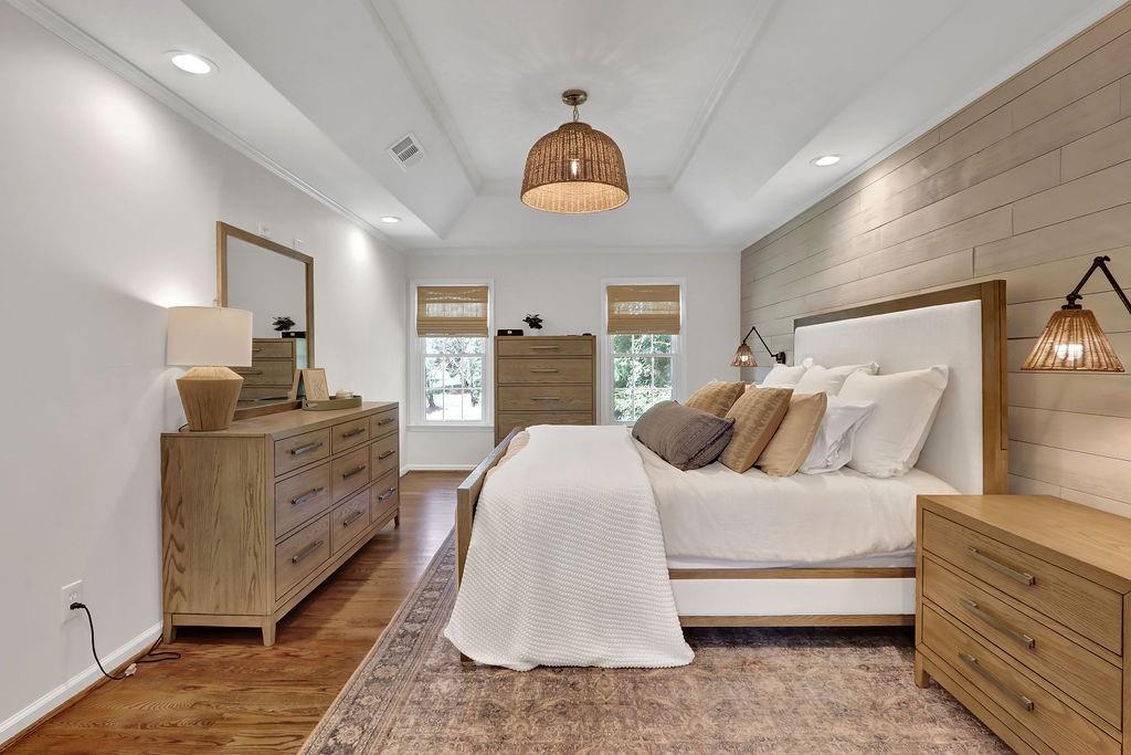 3767 Cliff Crest Drive SE