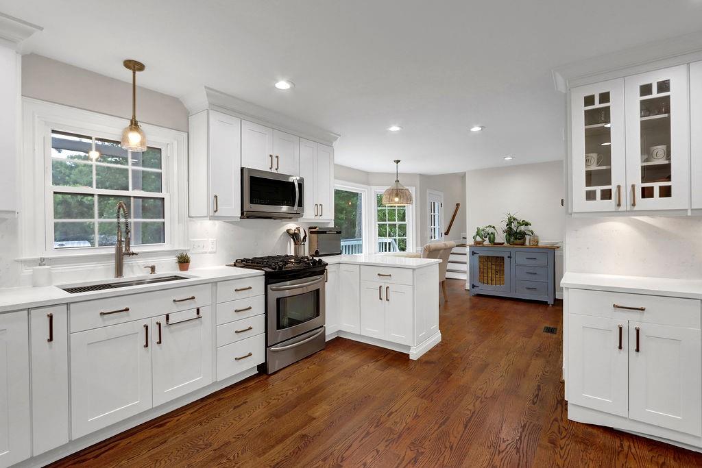 3767 Cliff Crest Drive SE