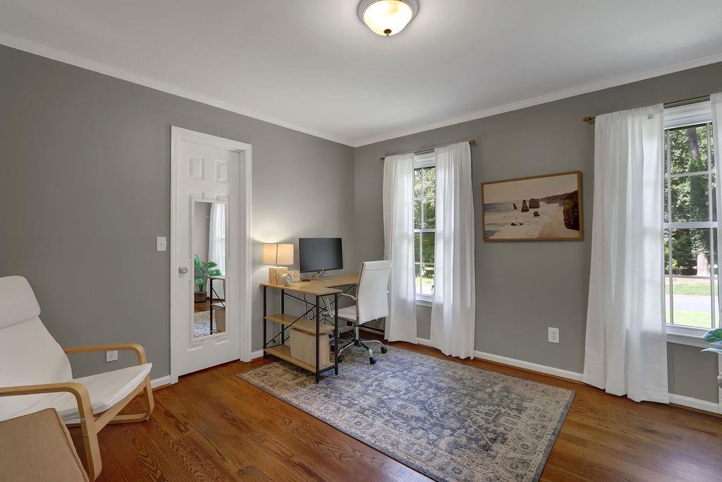 3767 Cliff Crest Drive SE