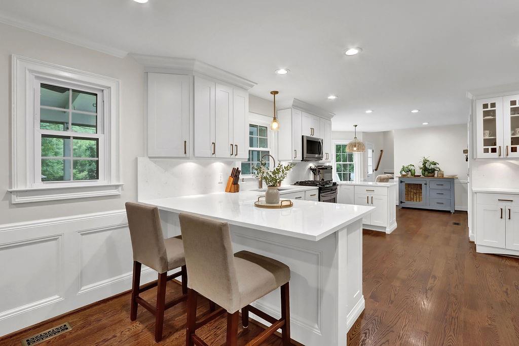 3767 Cliff Crest Drive SE