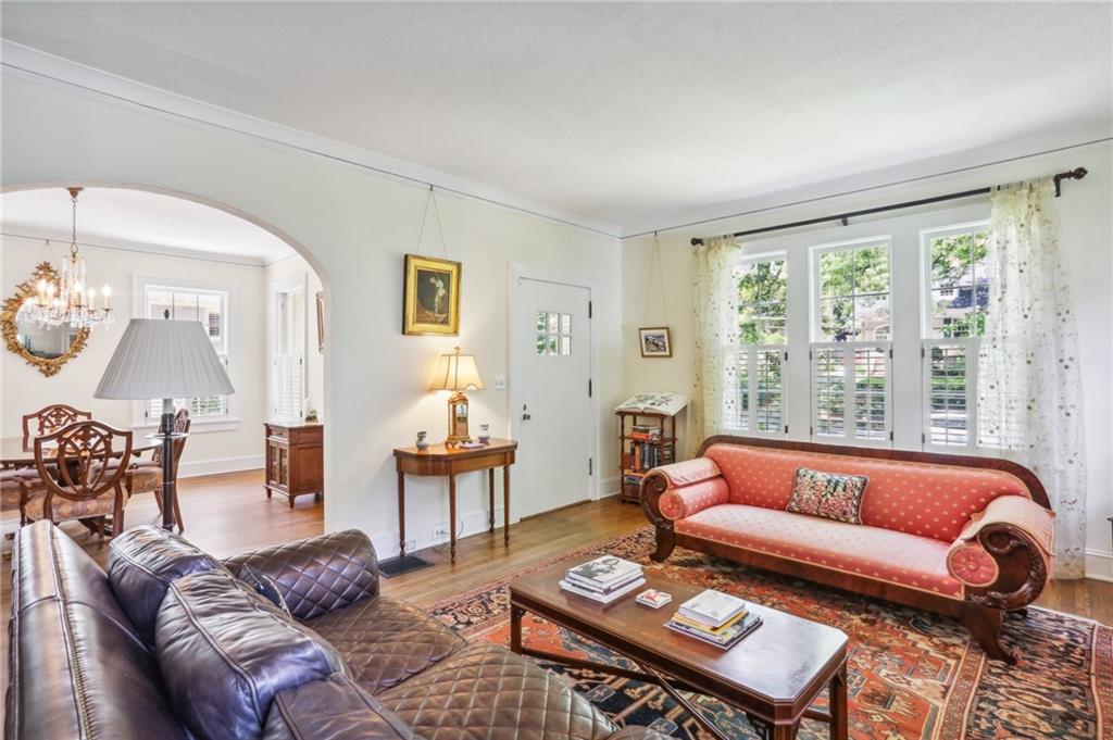 125 Huntington Road NE