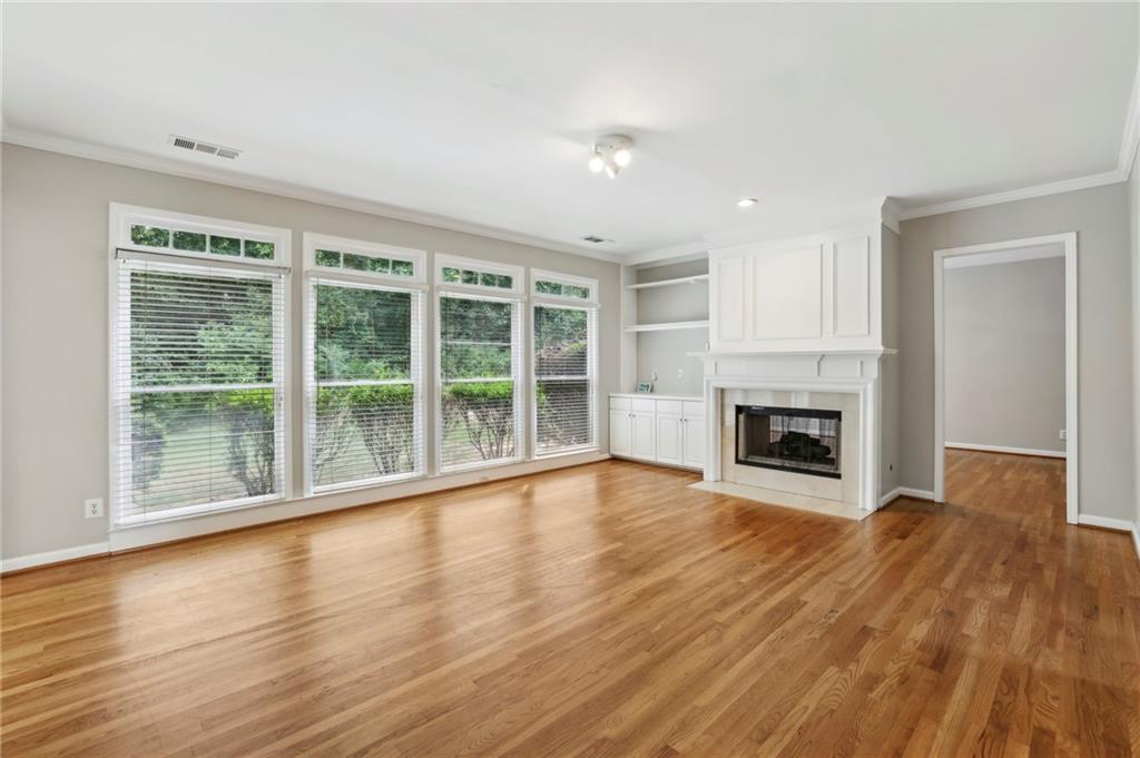 1985 Poppleford Lane