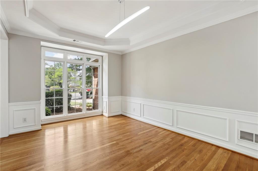 1985 Poppleford Lane