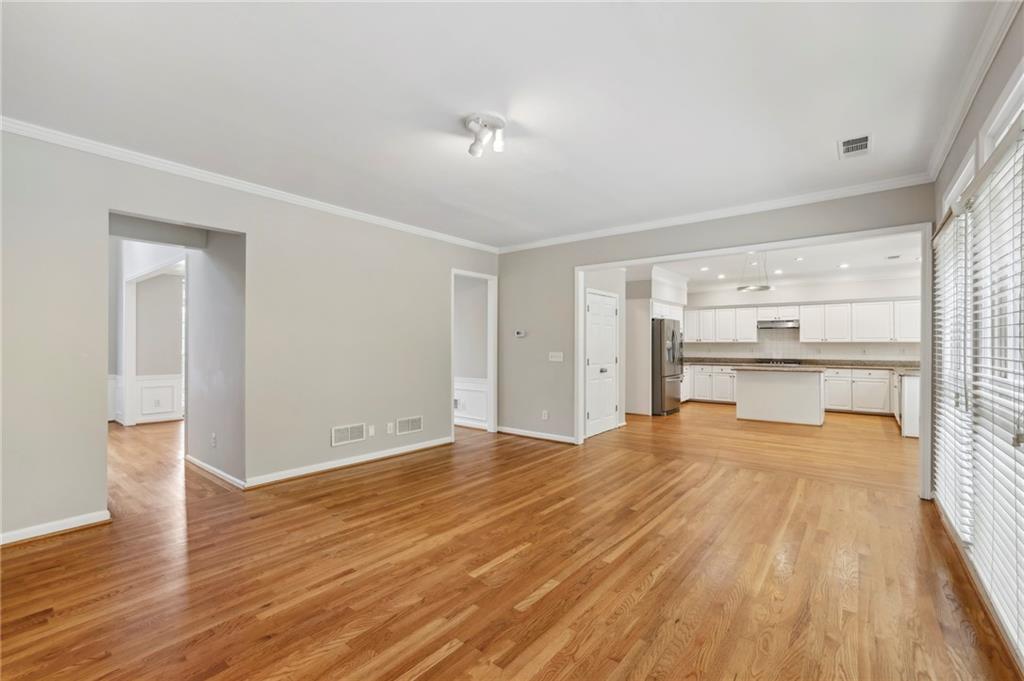 1985 Poppleford Lane