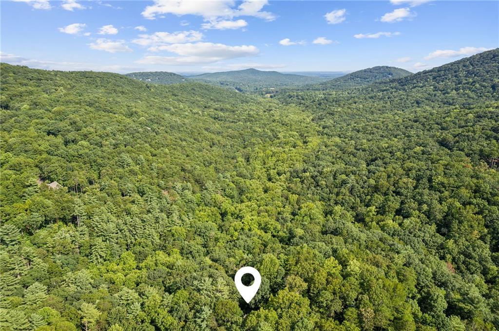 805 Wake Robin Drive