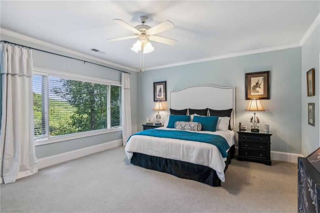 805 Wake Robin Drive