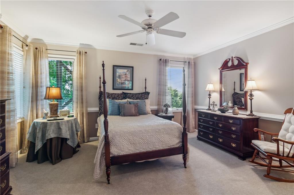 805 Wake Robin Drive