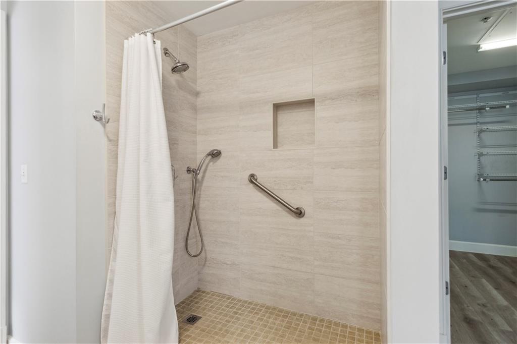 200 River Vista Drive Unit 429