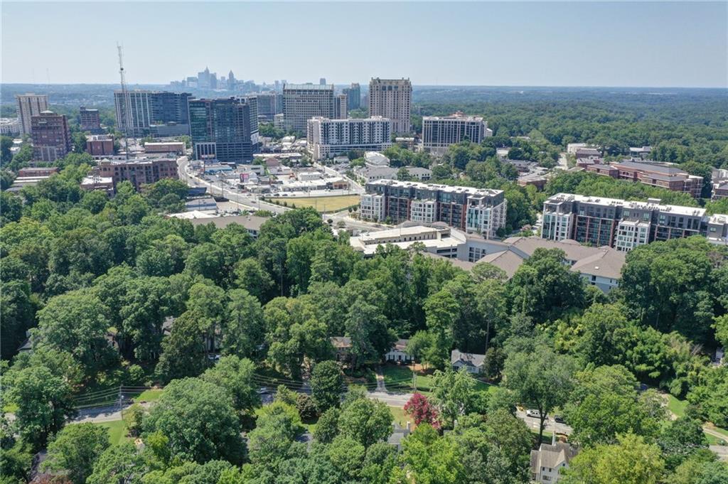 254 Alberta Drive NE