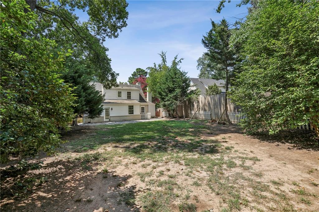 254 Alberta Drive NE