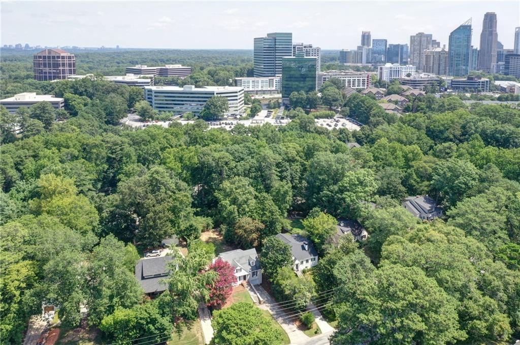 254 Alberta Drive NE