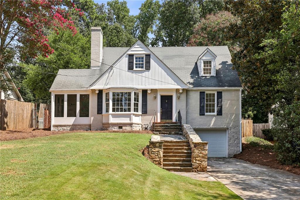 254 Alberta Drive NE