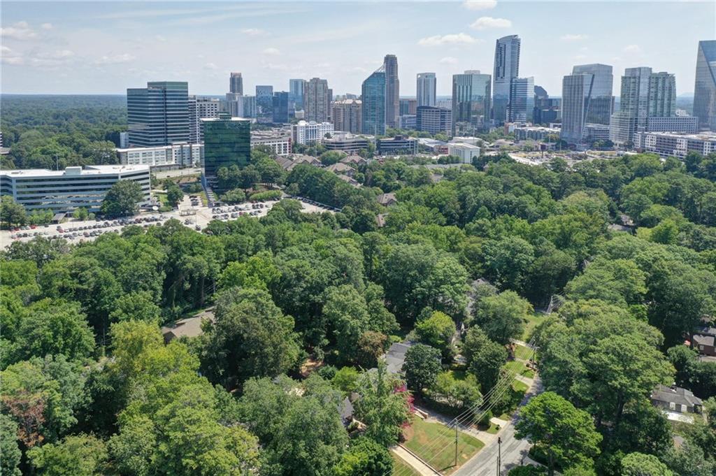 254 Alberta Drive NE