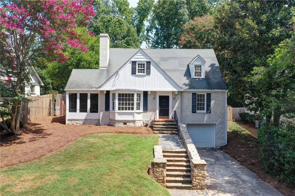 254 Alberta Drive NE