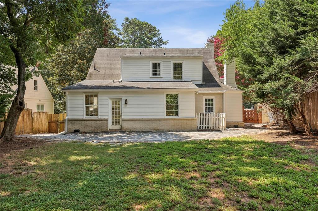 254 Alberta Drive NE