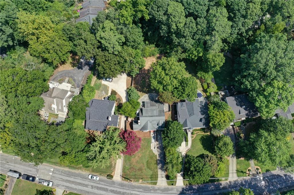 254 Alberta Drive NE