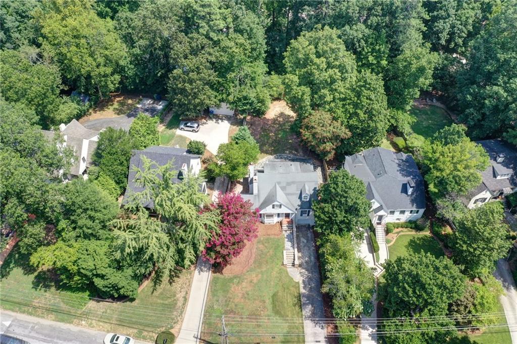 254 Alberta Drive NE