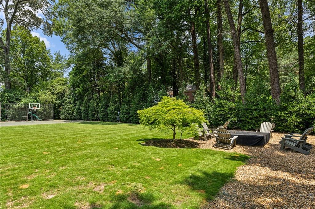 14 Conifer Circle NE