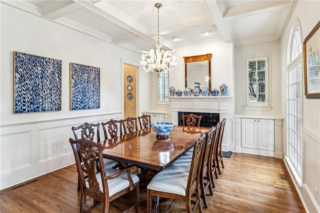 14 Conifer Circle NE