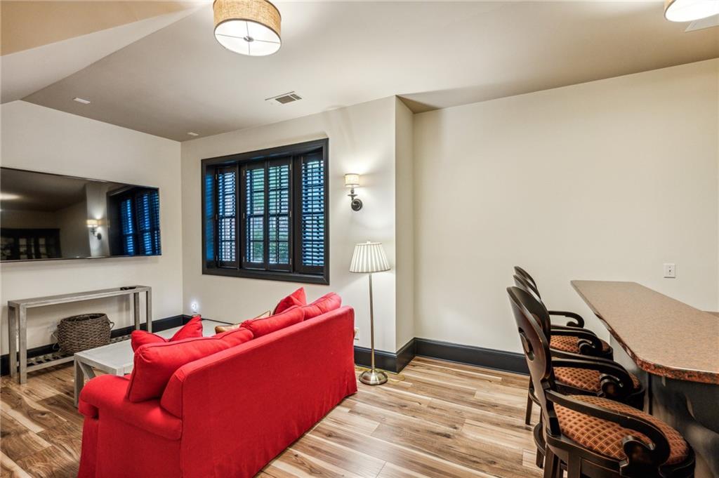 14 Conifer Circle NE