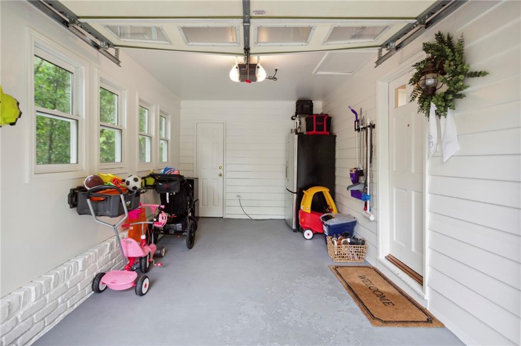 2947 Westminster Circle NW