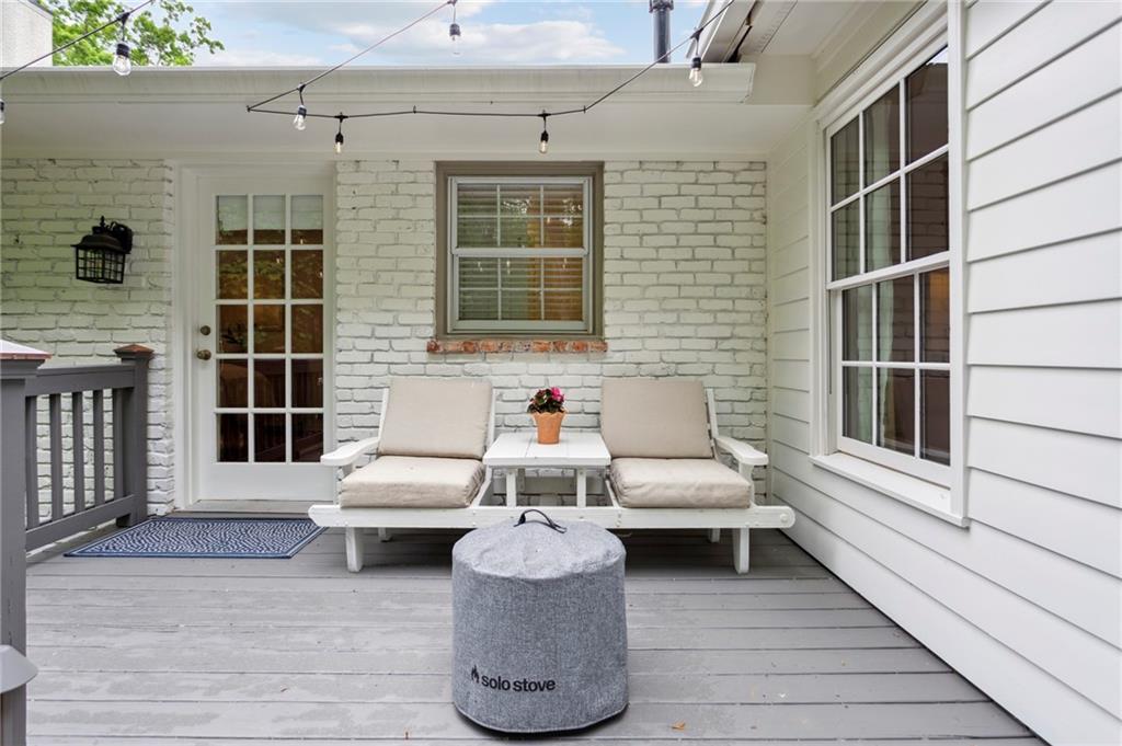 2947 Westminster Circle NW