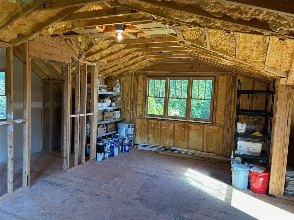 615 Ponce De Leon Place