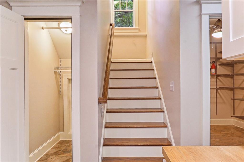 615 Ponce De Leon Place