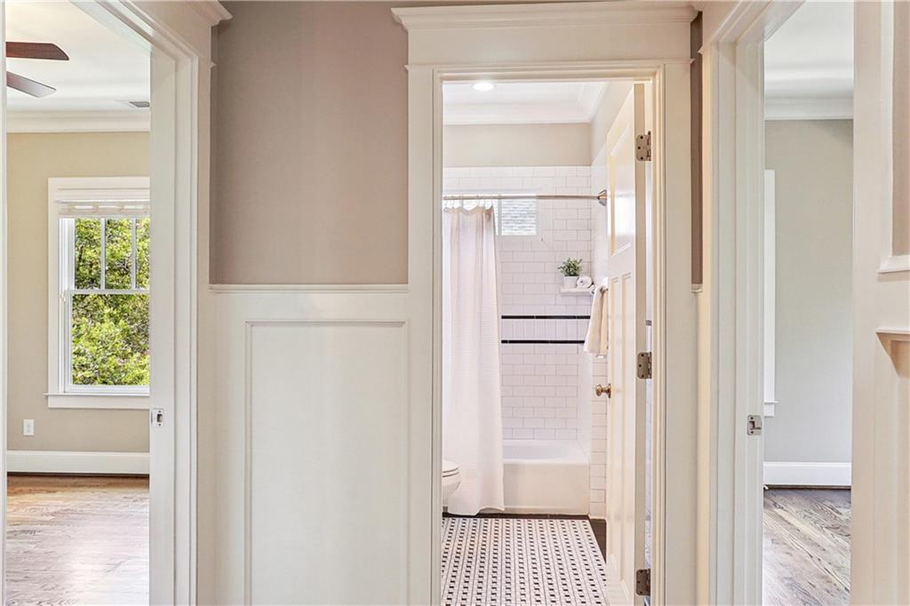 615 Ponce De Leon Place