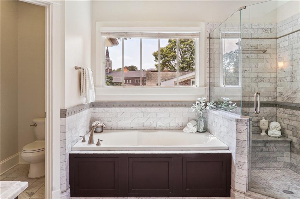 615 Ponce De Leon Place