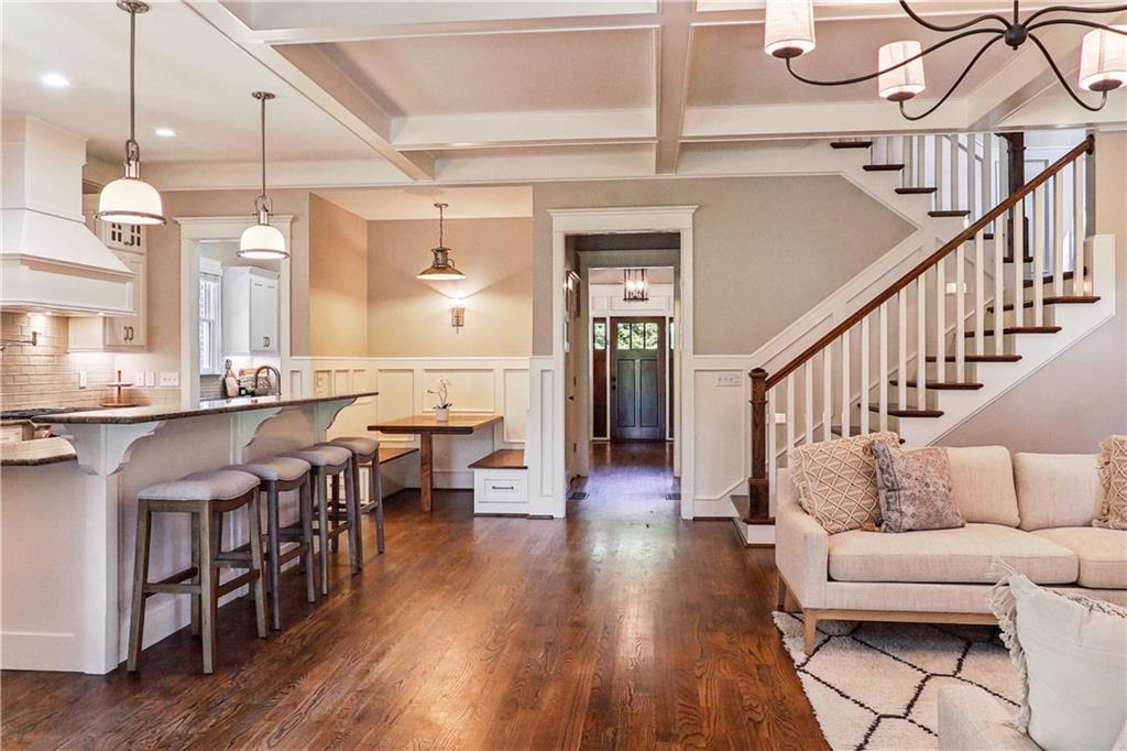 615 Ponce De Leon Place