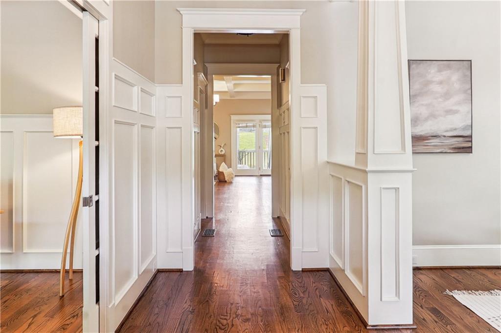 615 Ponce De Leon Place