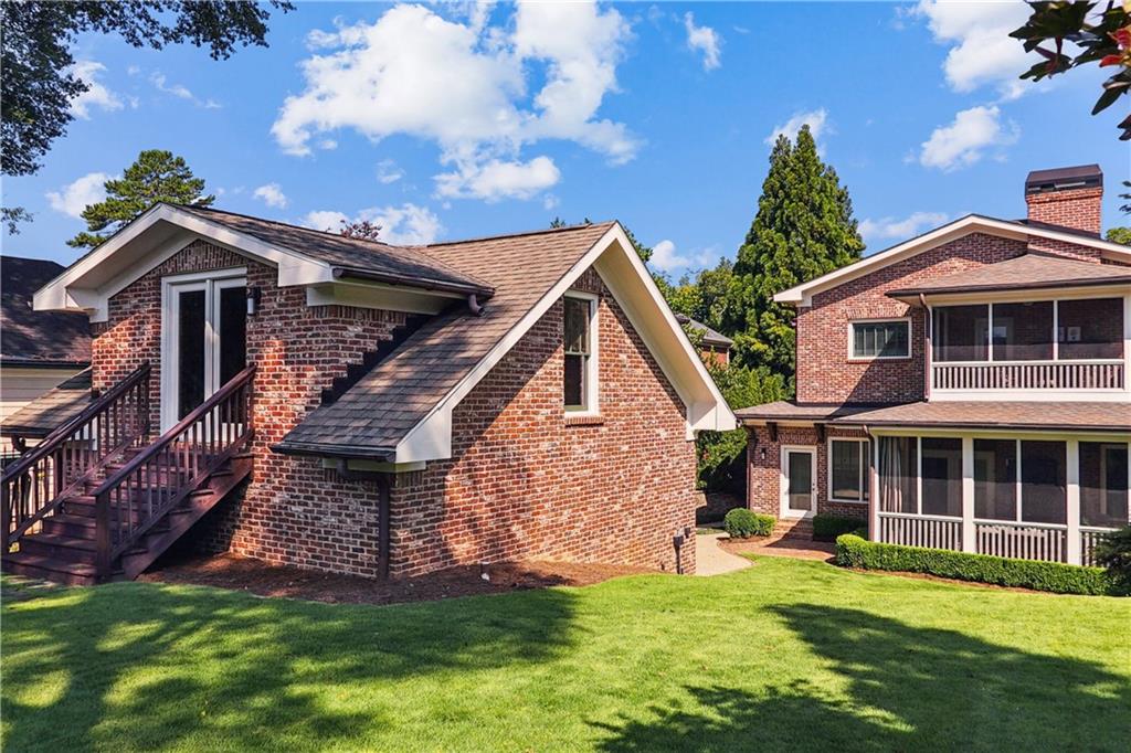 615 Ponce De Leon Place