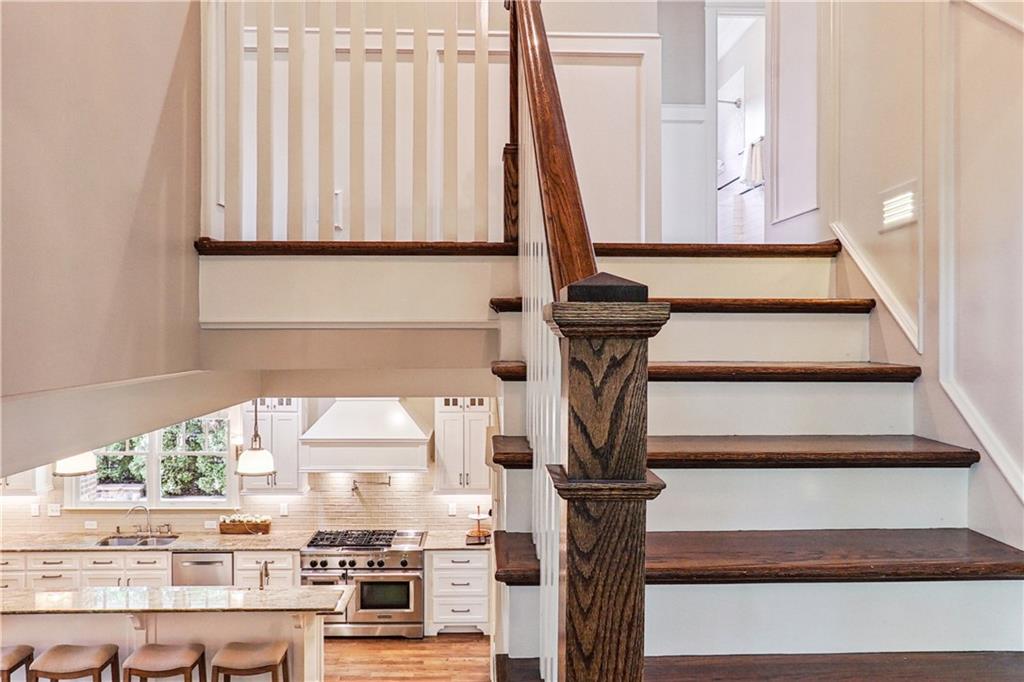 615 Ponce De Leon Place