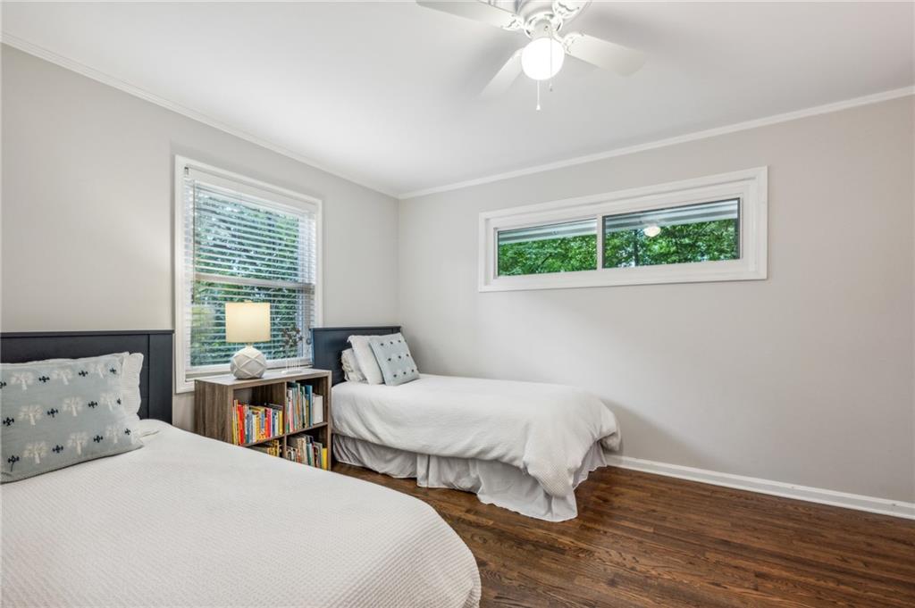 2633 Ridgemore Road NW