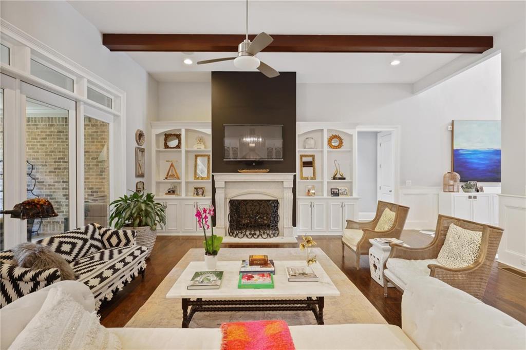 5330 High Point Manor NE