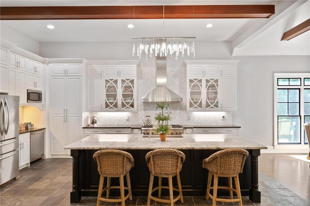 5330 High Point Manor NE