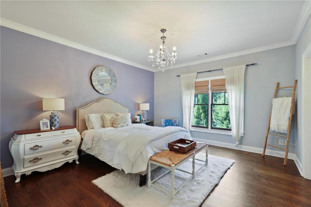 5330 High Point Manor NE