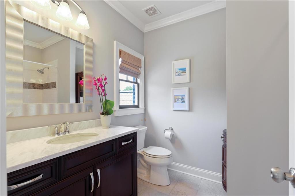 5330 High Point Manor NE