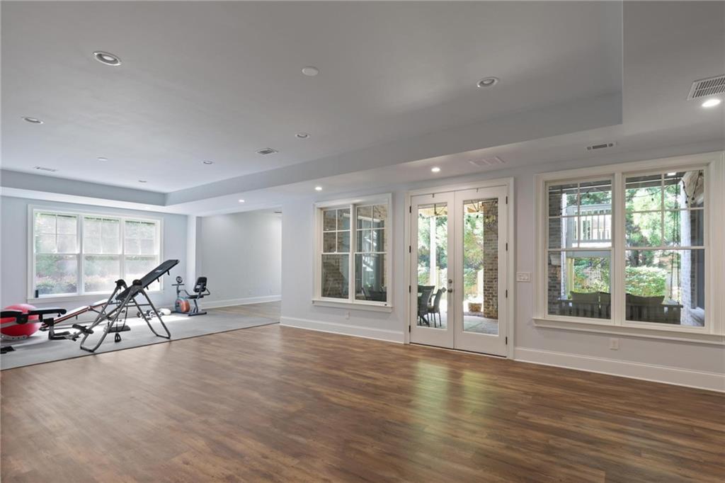 5330 High Point Manor NE