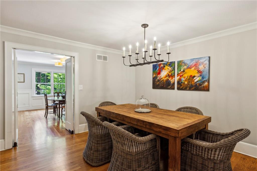 525 Broadland Road NW