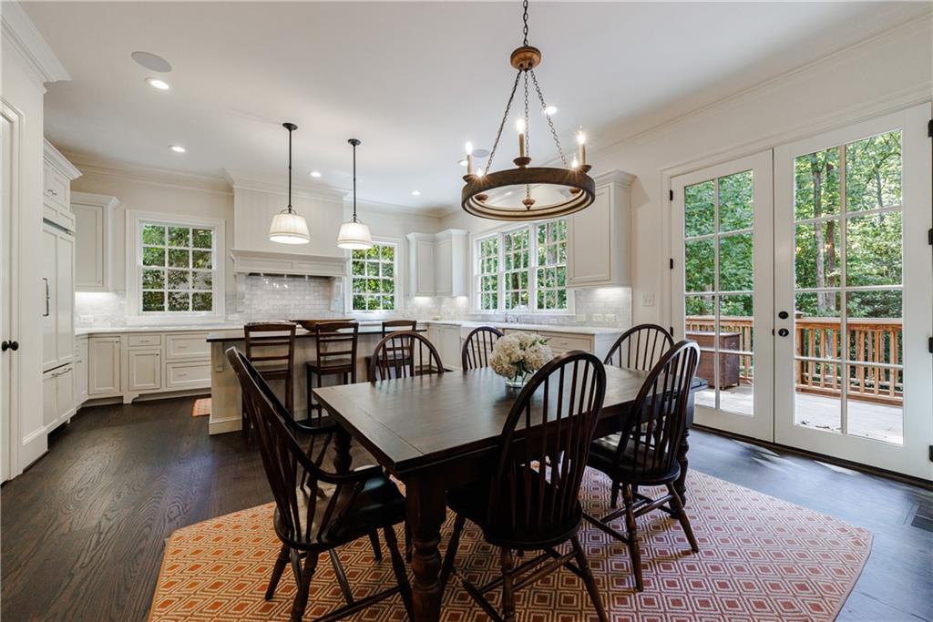 2946 Rockingham Drive NW