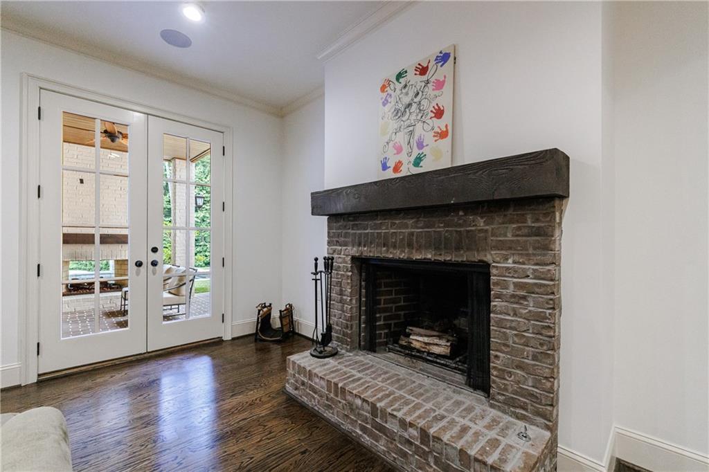 2946 Rockingham Drive NW