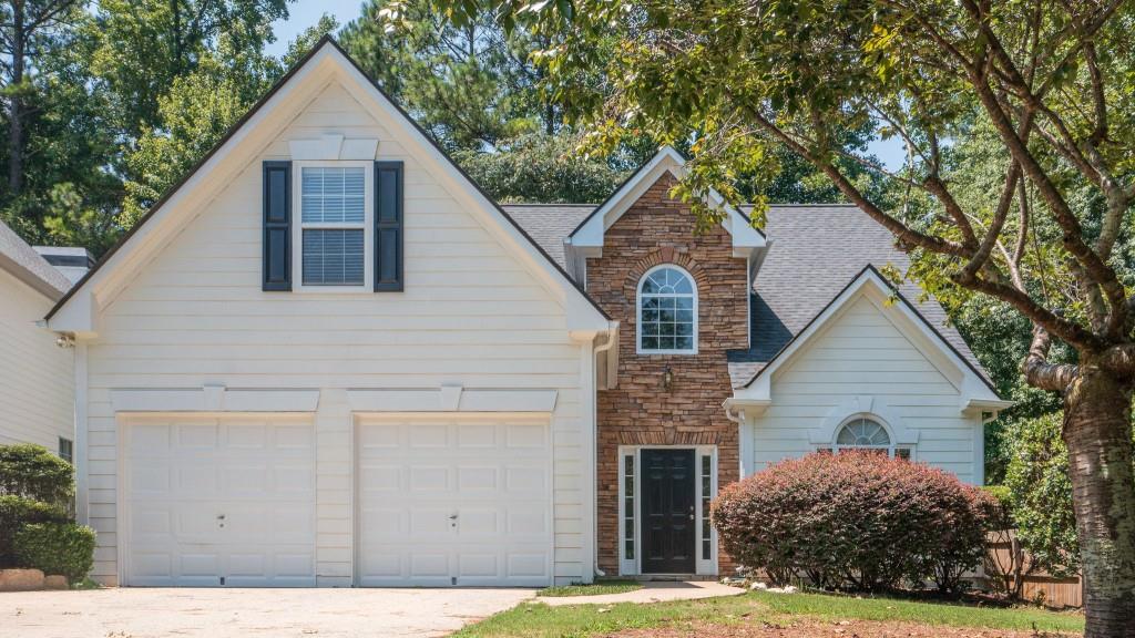 3158 Kirkwood Drive NW