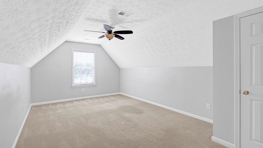 3158 Kirkwood Drive NW