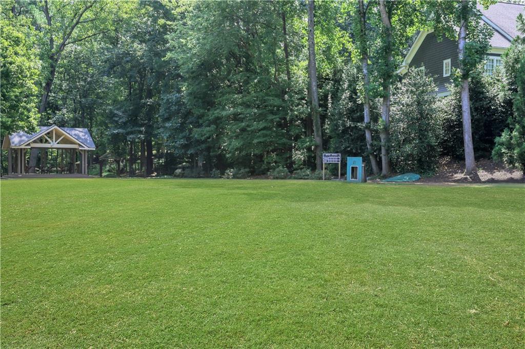 3332 Breton Court NE