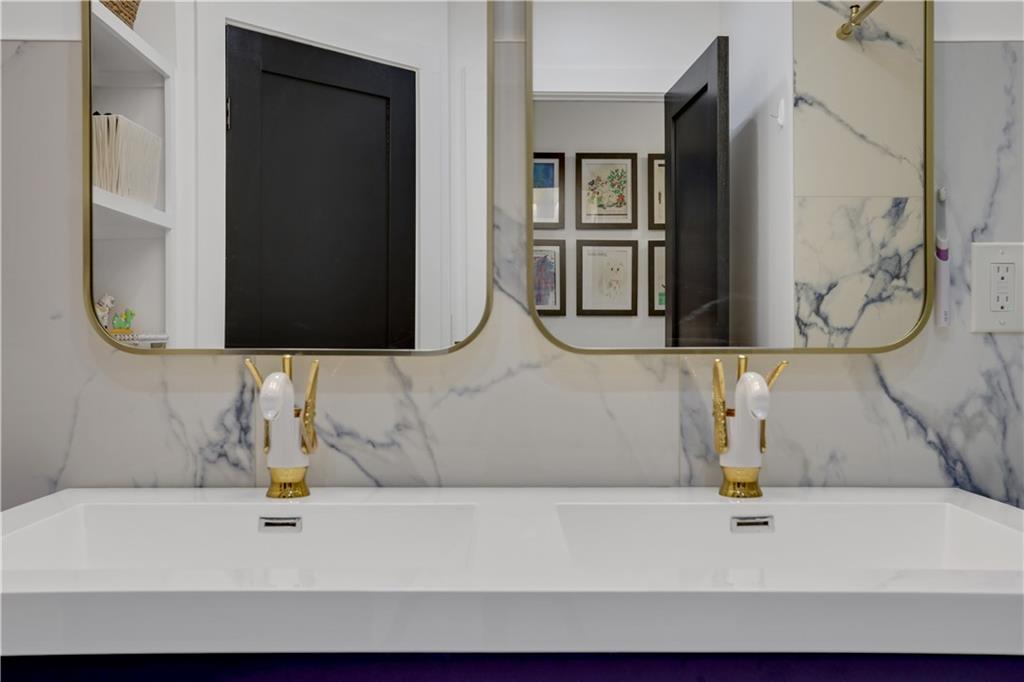 3332 Breton Court NE