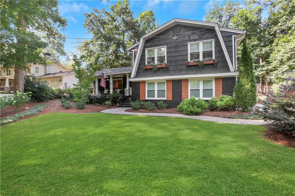 3332 Breton Court NE