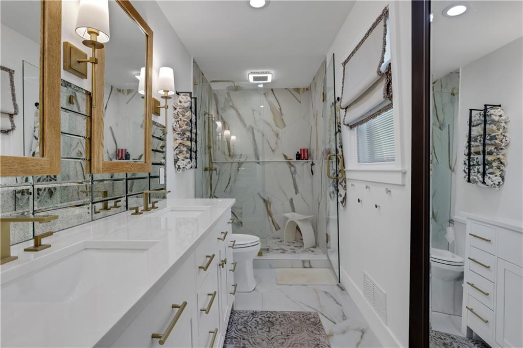 3332 Breton Court NE